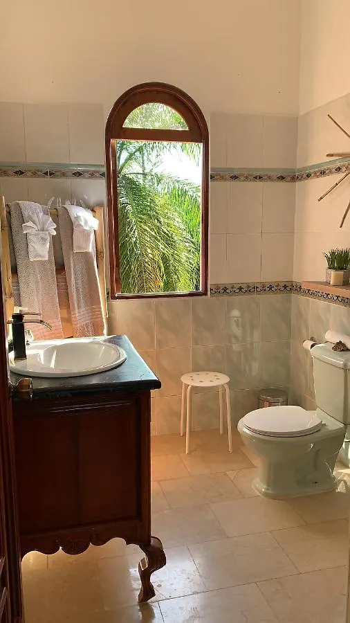 Homestay El Castillo Tropical Cabrera Dominican Republic